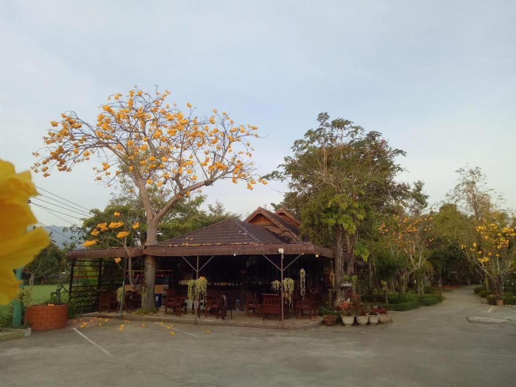 Indie House @ Maerim Chiang Mai Exterior photo