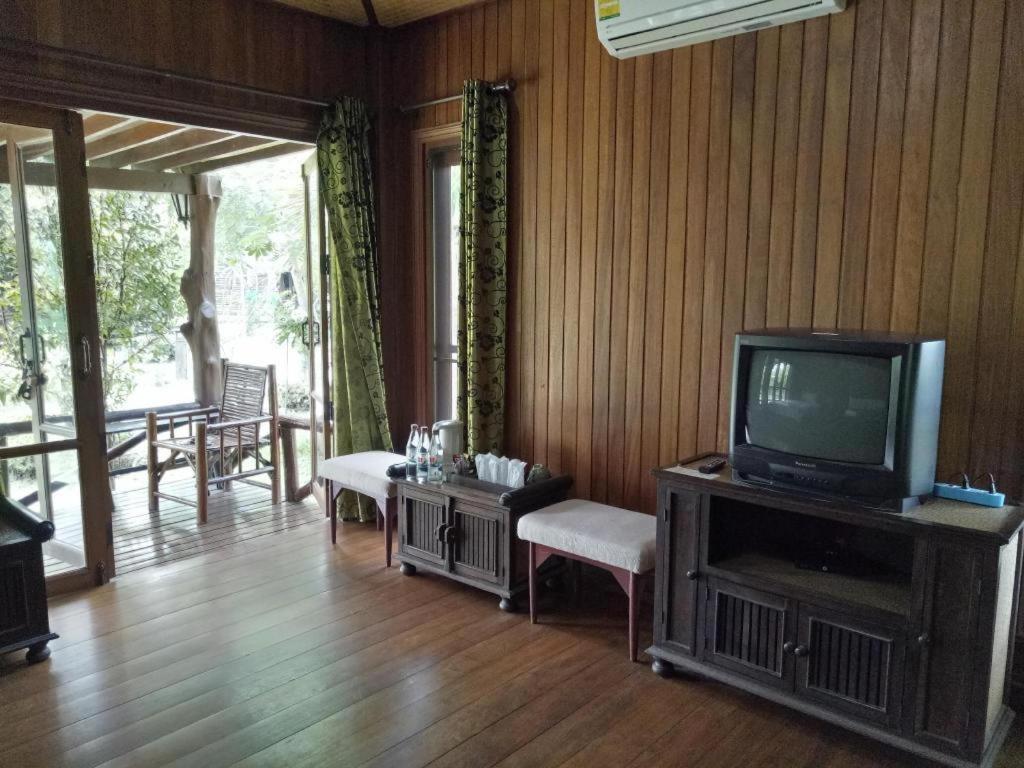 Indie House @ Maerim Chiang Mai Exterior photo